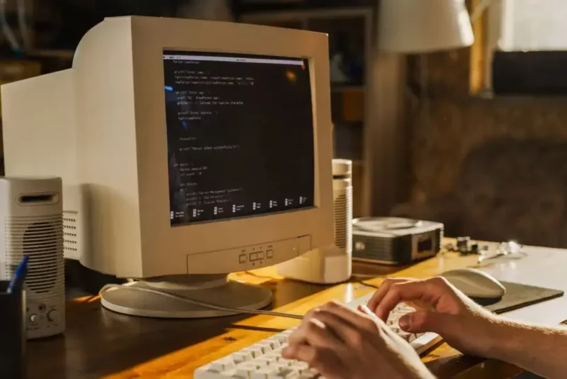 10 Signs Your Hotel Tech Stack Needs to be Updated