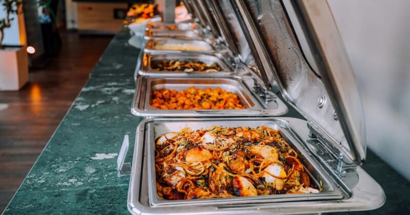 Small chains and independents ramp up their catering programs
