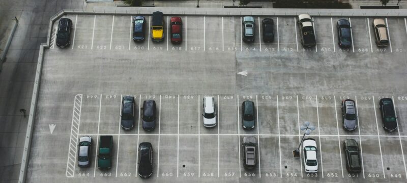 How To Maintain Your Hotel Grounds For Curb Appeal