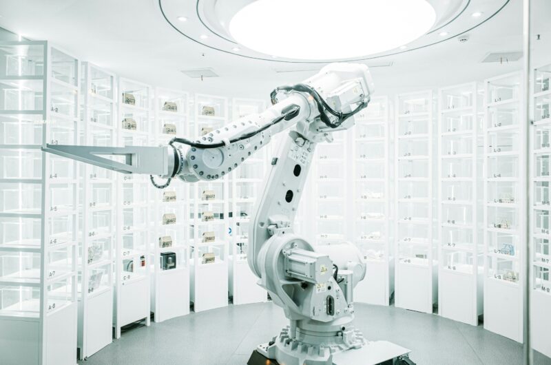 Human-Centered AI: How Hotels Can Embrace Automation Thoughtfully
