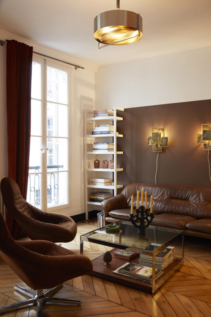 Lounge in Paris pied-à-terre by The House Special Studio.