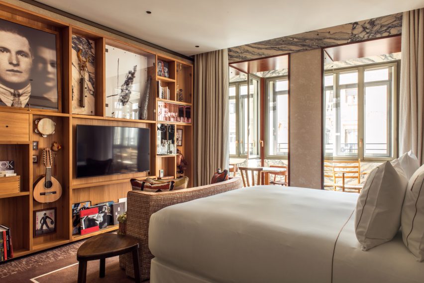 Bedroom with glazed balcony
