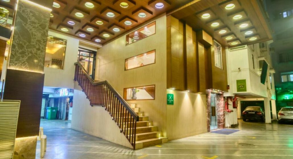 Roland Hotel: Building Trust and Boosting Bookings with STAAH 120 direct booking hotel