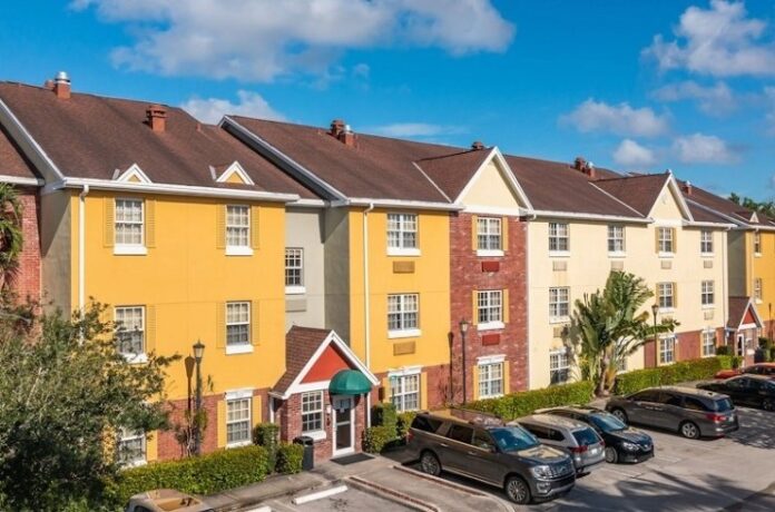 Candlewood Suites Miami Lakes Candlewood Suites Miami Lakes