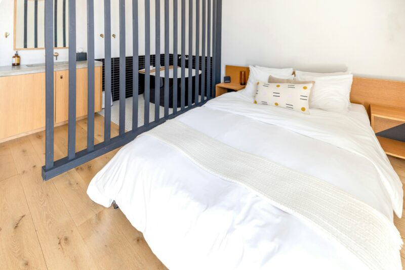 Airbnb, Women’s Aid and London Mayor announce accommodation programme