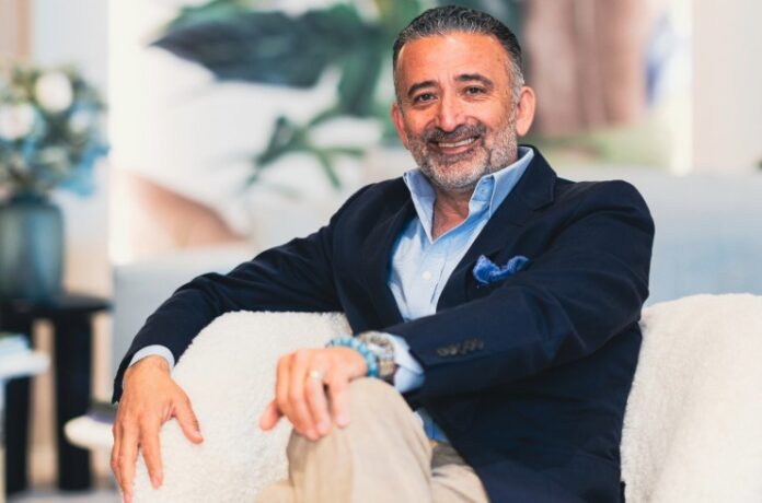 Arash Azarbarzin Arash Azarbarzin