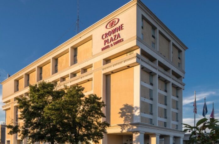 Crowne Plaza Hotel & Suites Pittsburgh South Crowne Plaza Hotel & Suites Pittsburgh South