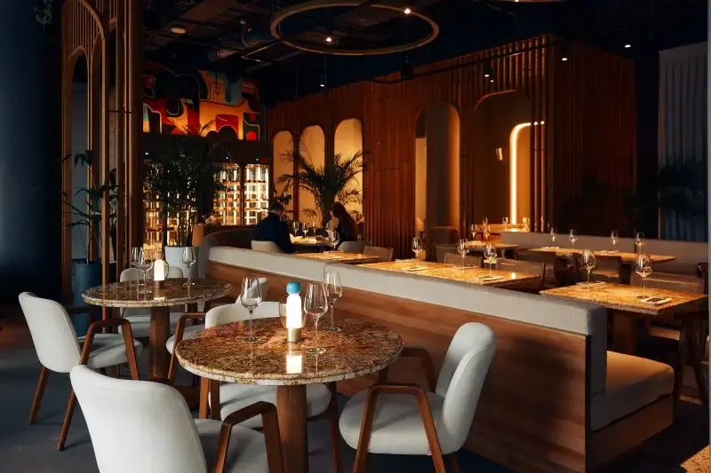 A Beginner’s Guide to Artificial Intelligence in Hospitality Industry