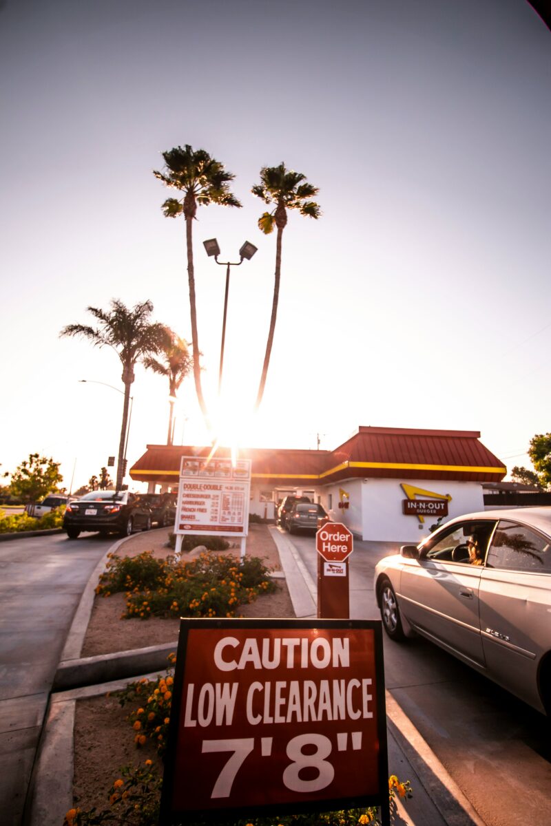Redefining the Drive-Thru: Technology’s Role in Enhancing QSR Efficiency