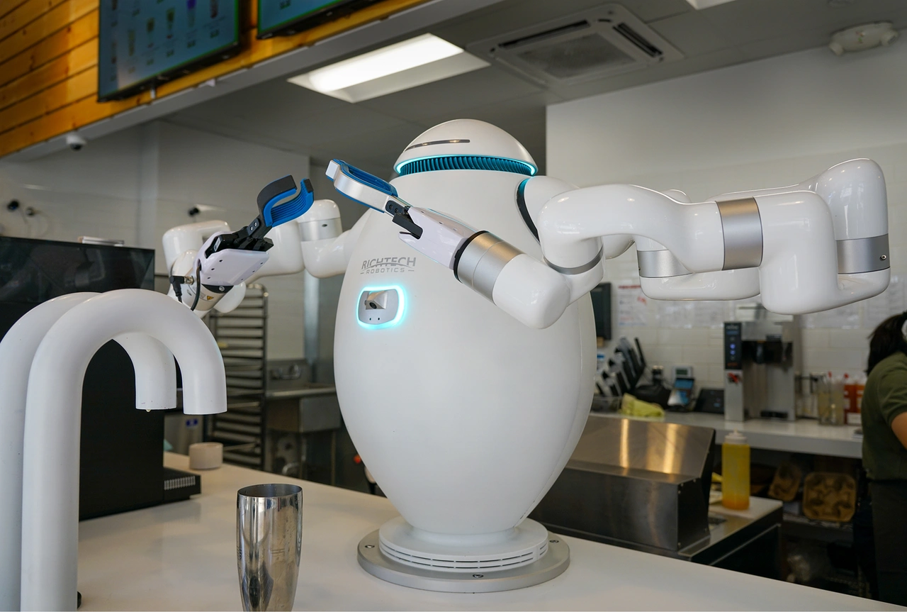 Richtech Robotics debuts robot-run coffee shop in Las Vegas