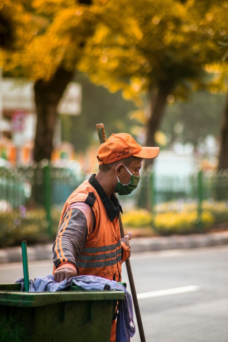 LG Launches Commercial Robotic Vacuum Cleaner for Hotels