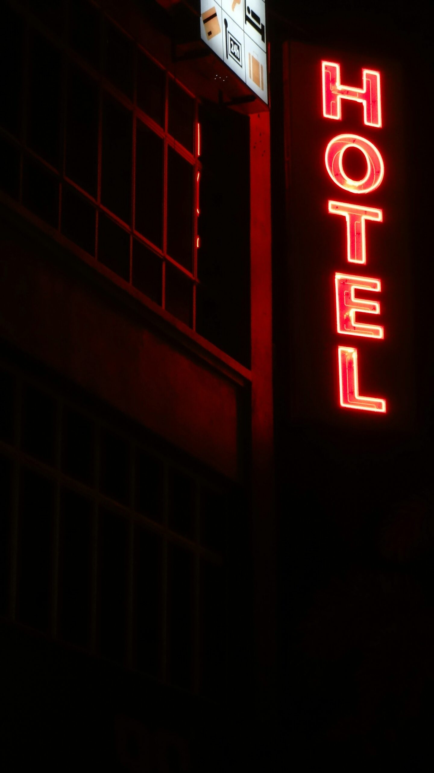 Guest Satisfaction and Revenue Management Identified as Crucial KPIs for Hotel Success in 2026, Study Finds