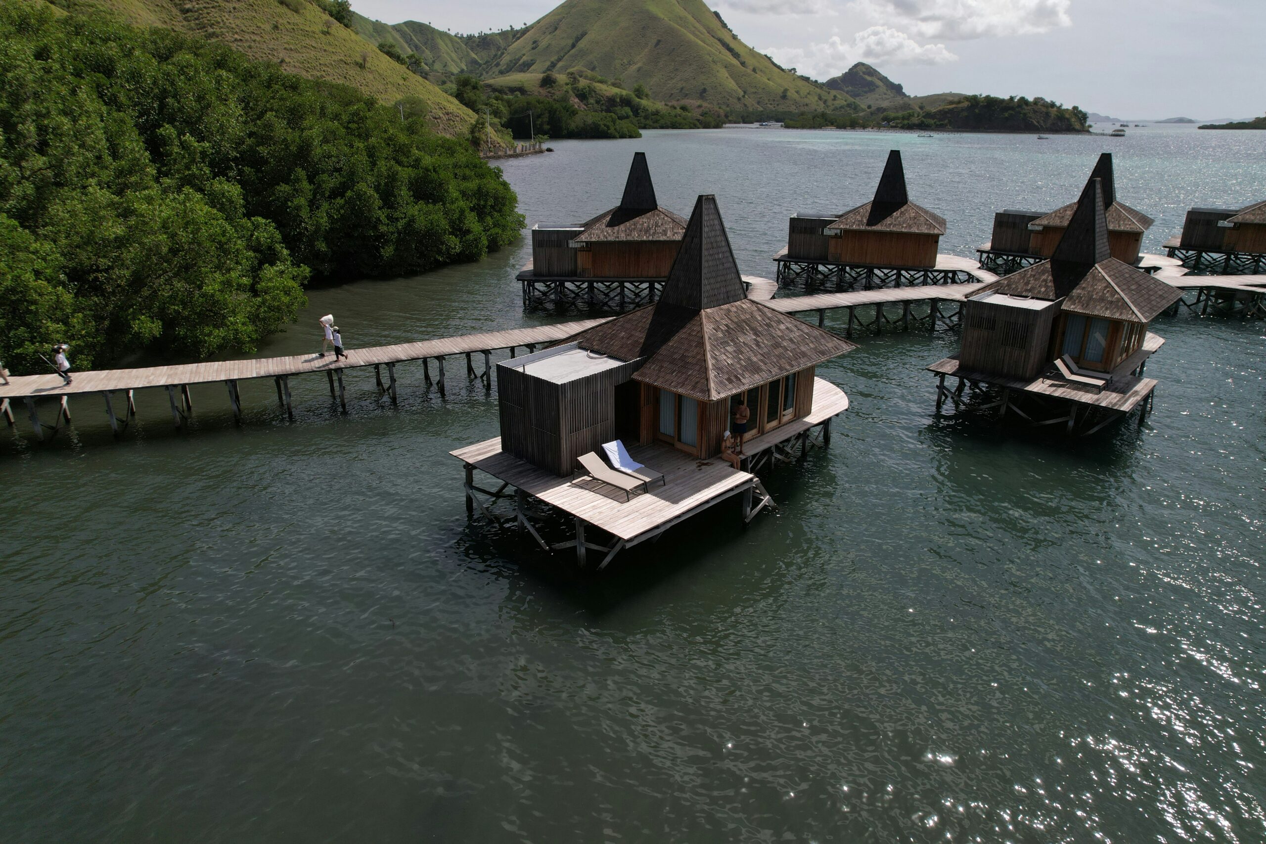 Experiential Luxury Surges in Hospitality Industry as Traditional Luxury Shifts to Wellness and Unique Experiences