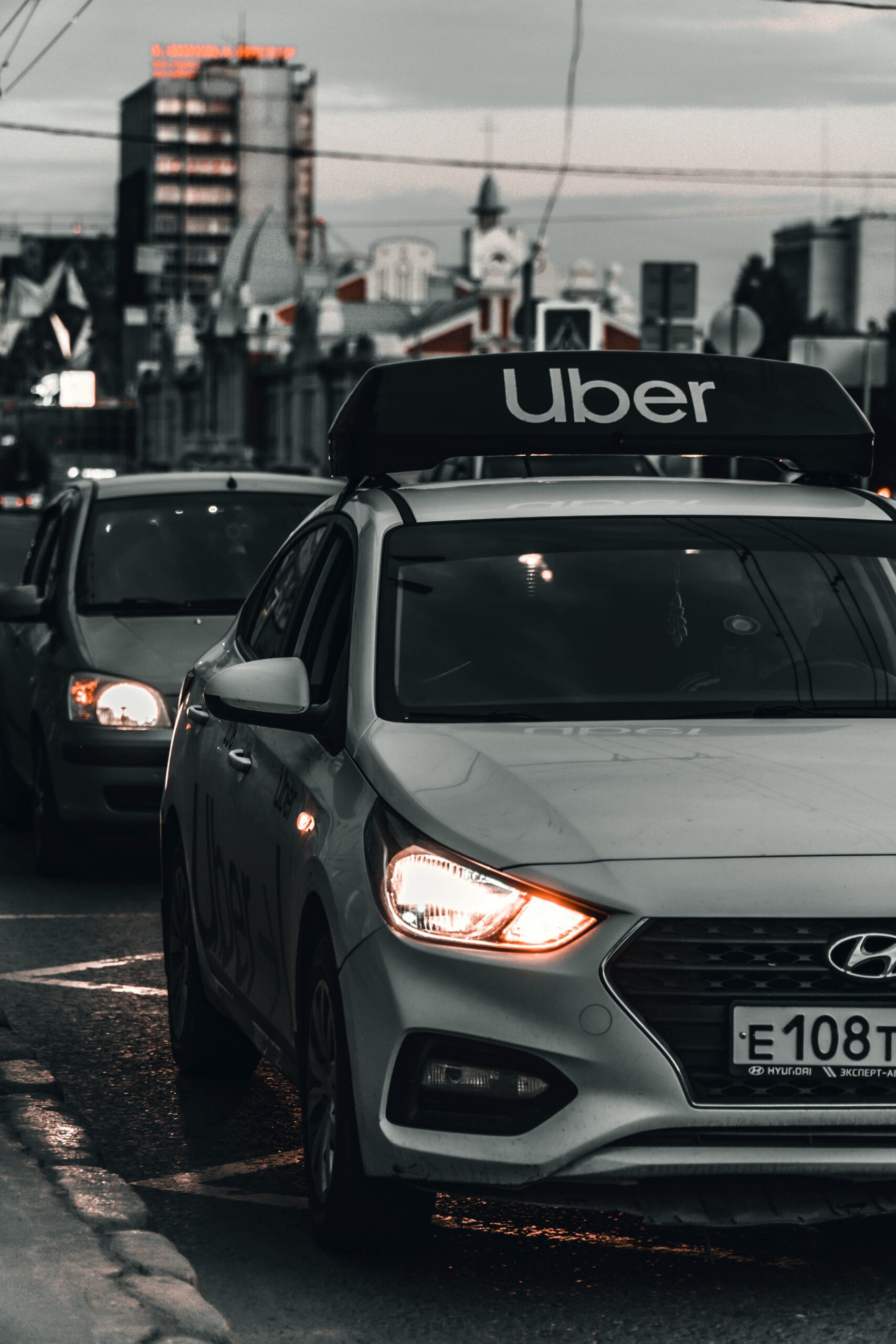 Uber Partners with Expedia to Enable Hotel Bookings for Over 700,000 Properties via Uber App