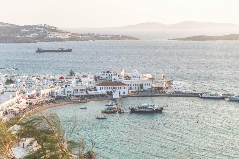 Groupe Barrière Expands Fouquet's Brand Internationally with New Luxury Hotel and Villas in Mykonos
