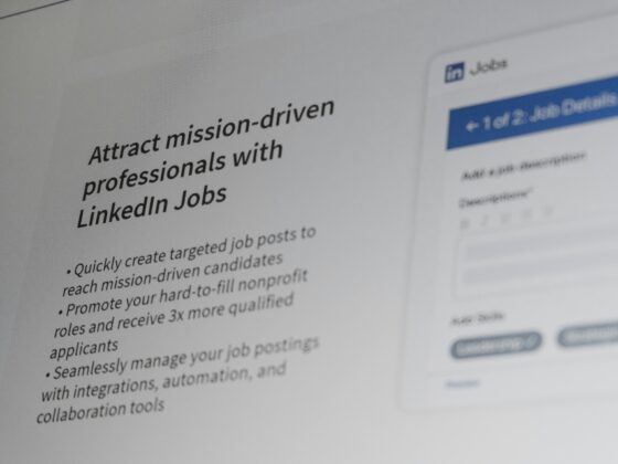 LinkedIn Jobs headline reading 'Attract mission-driven professionals with LinkedIn Jobs' with a bullet-point list beside it (screenshot).
