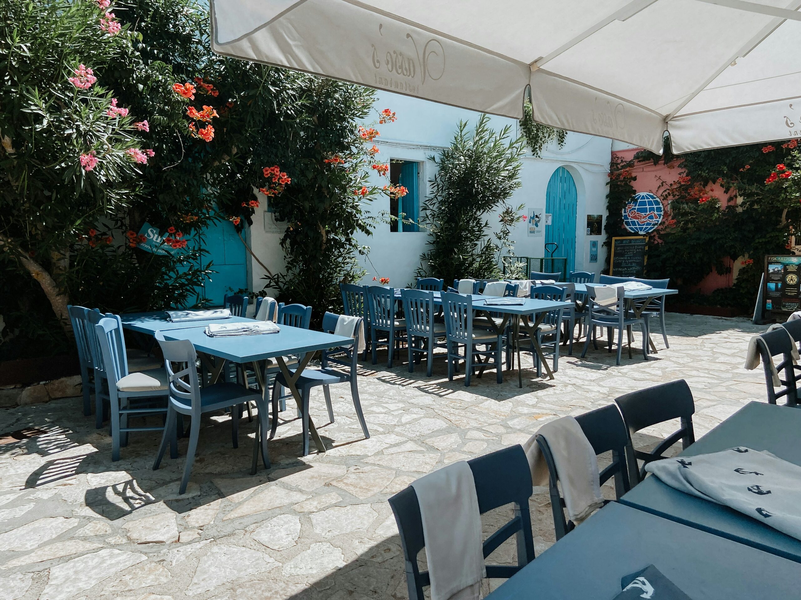 New Greek-Cypriot Taverna Zylia Opens in London, Blending Traditional Recipes with Modern Design