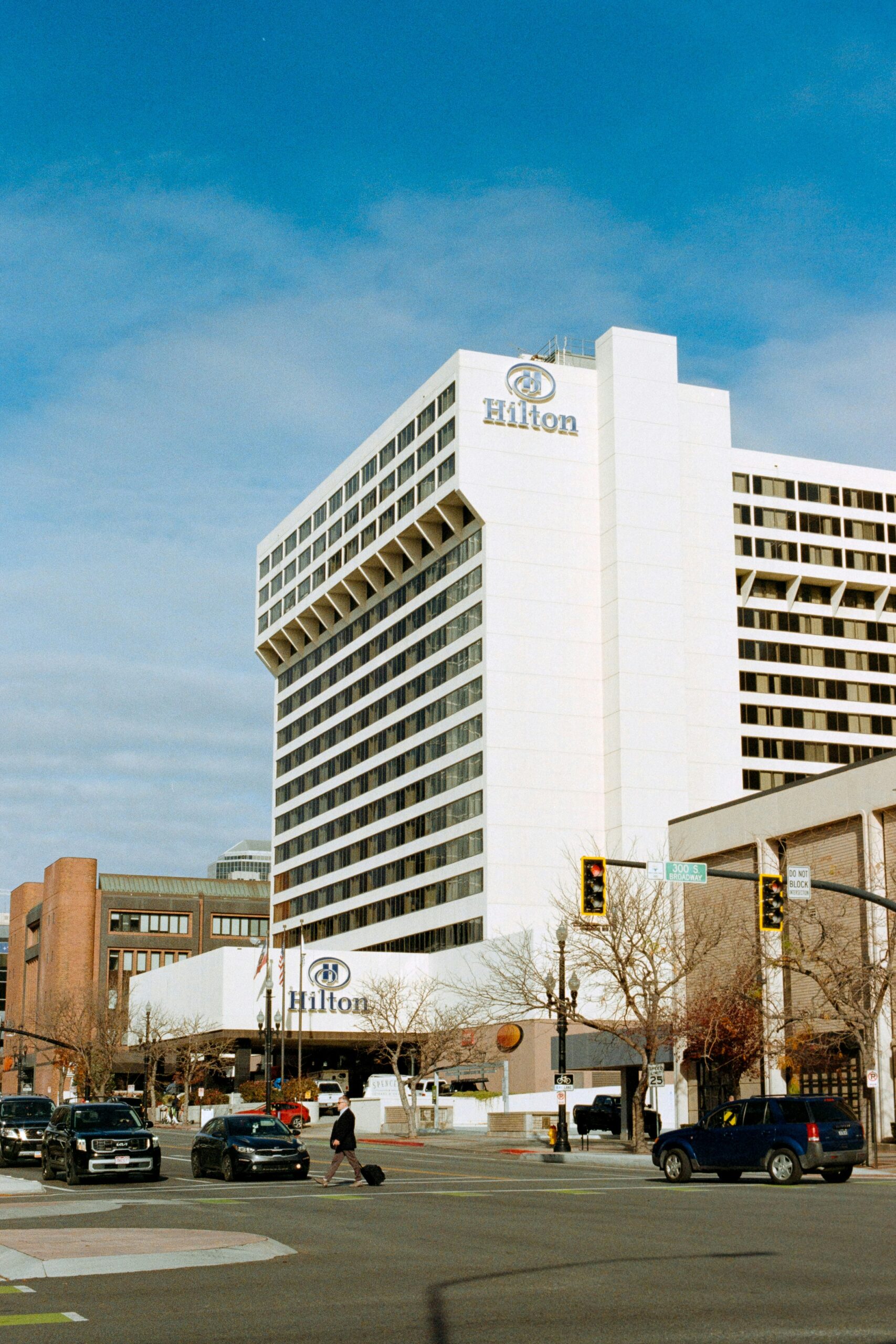 Hilton Garden Inn Cancun Airport Utilizes PMS Technology to Enhance Guest Experience While Maintaining Human Connection
