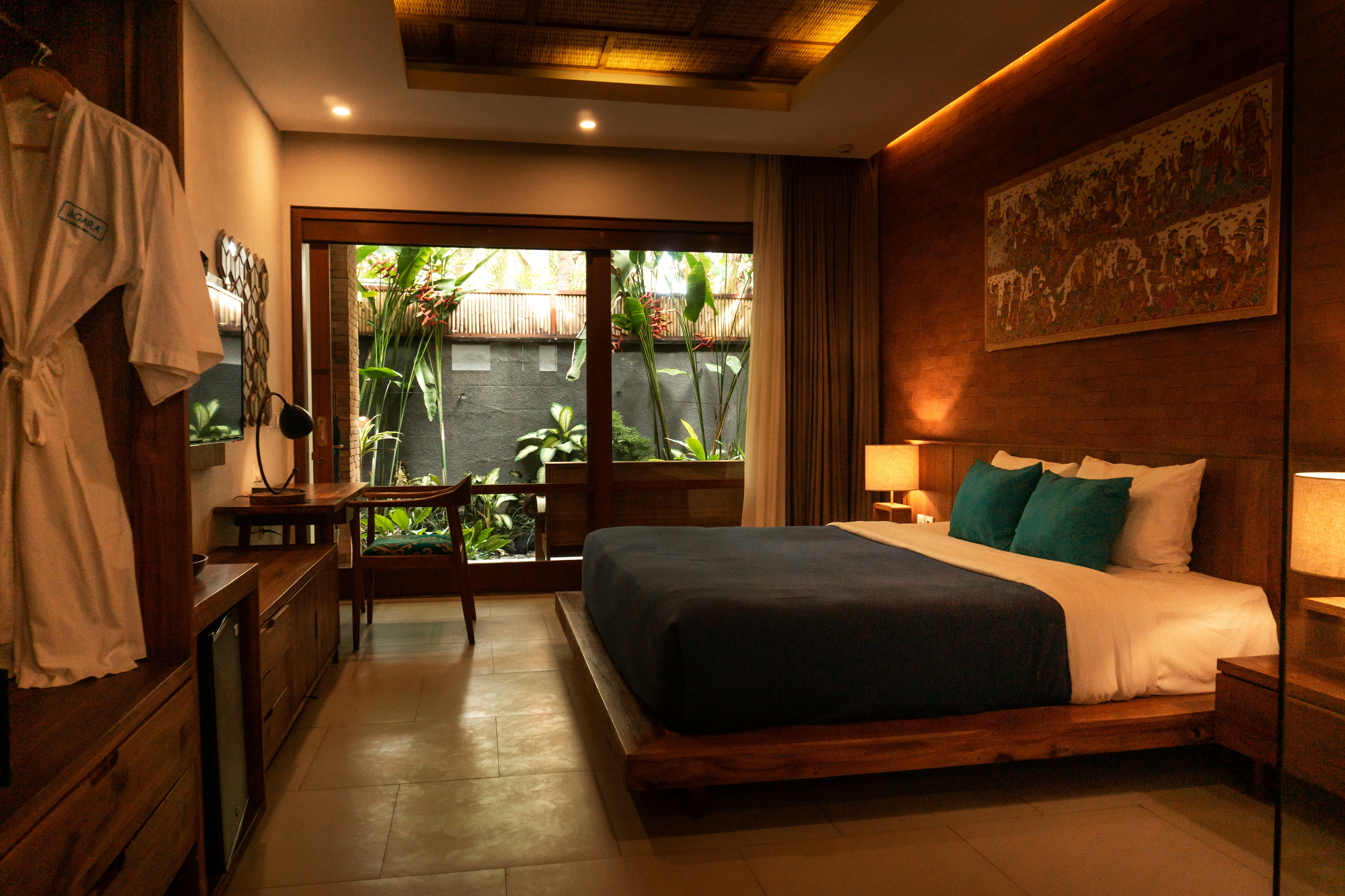 Radisson Hotels Launches New App with ChatGPT for Enhanced Hotel Options, Live Rates, and Direct Booking Paths