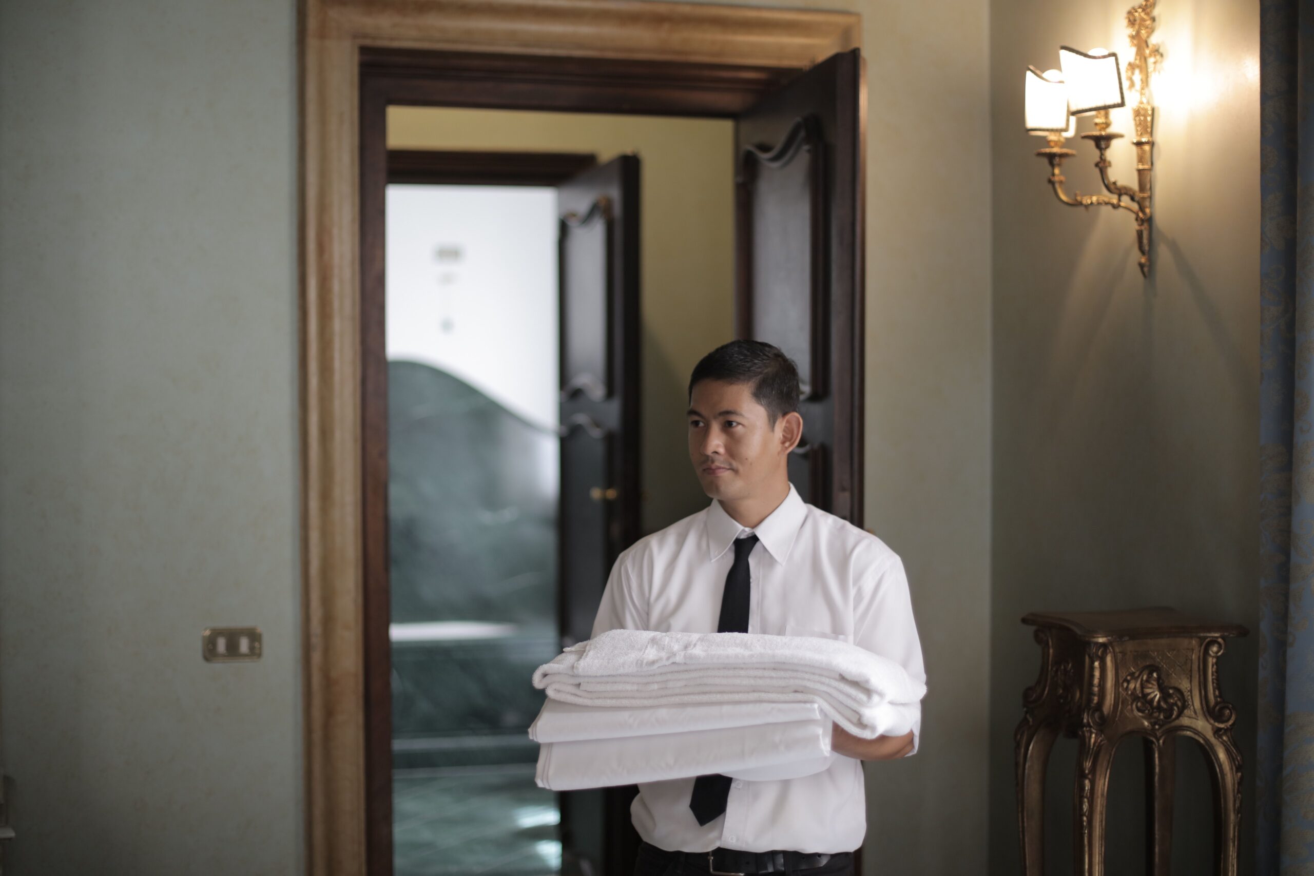 Hospitality Leaders at HITEC Prioritize Simplifying Technology with Trustworthy Partners Over Adding More Systems