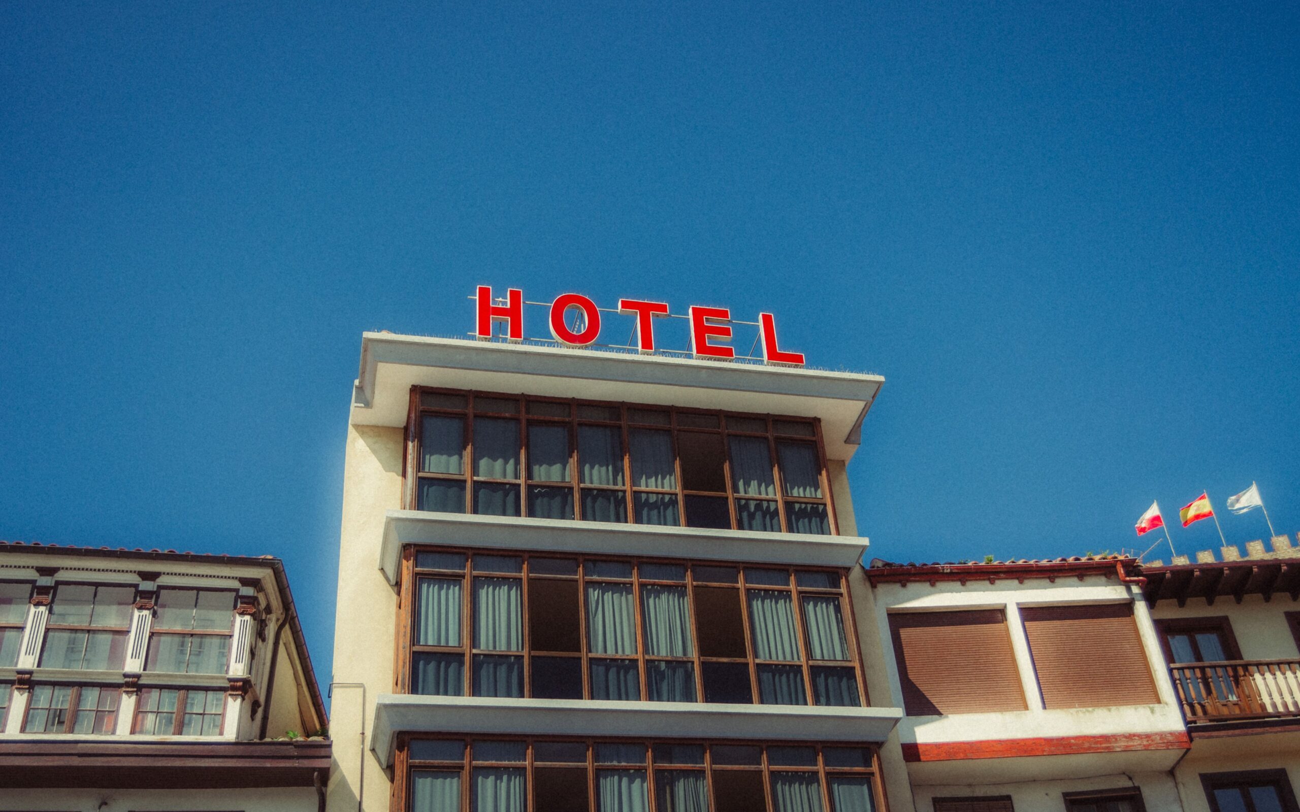 Infor's David Poprawka Highlights AI Strategy Shift in Hotel Industry; Google and Anthropic Seen as Key Rivals