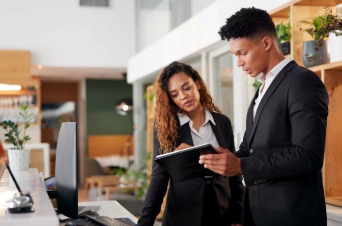 AI in Hospitality: 65% of Hotels Face Staffing Shortages, Leadership Key to Effective Tech Implementation