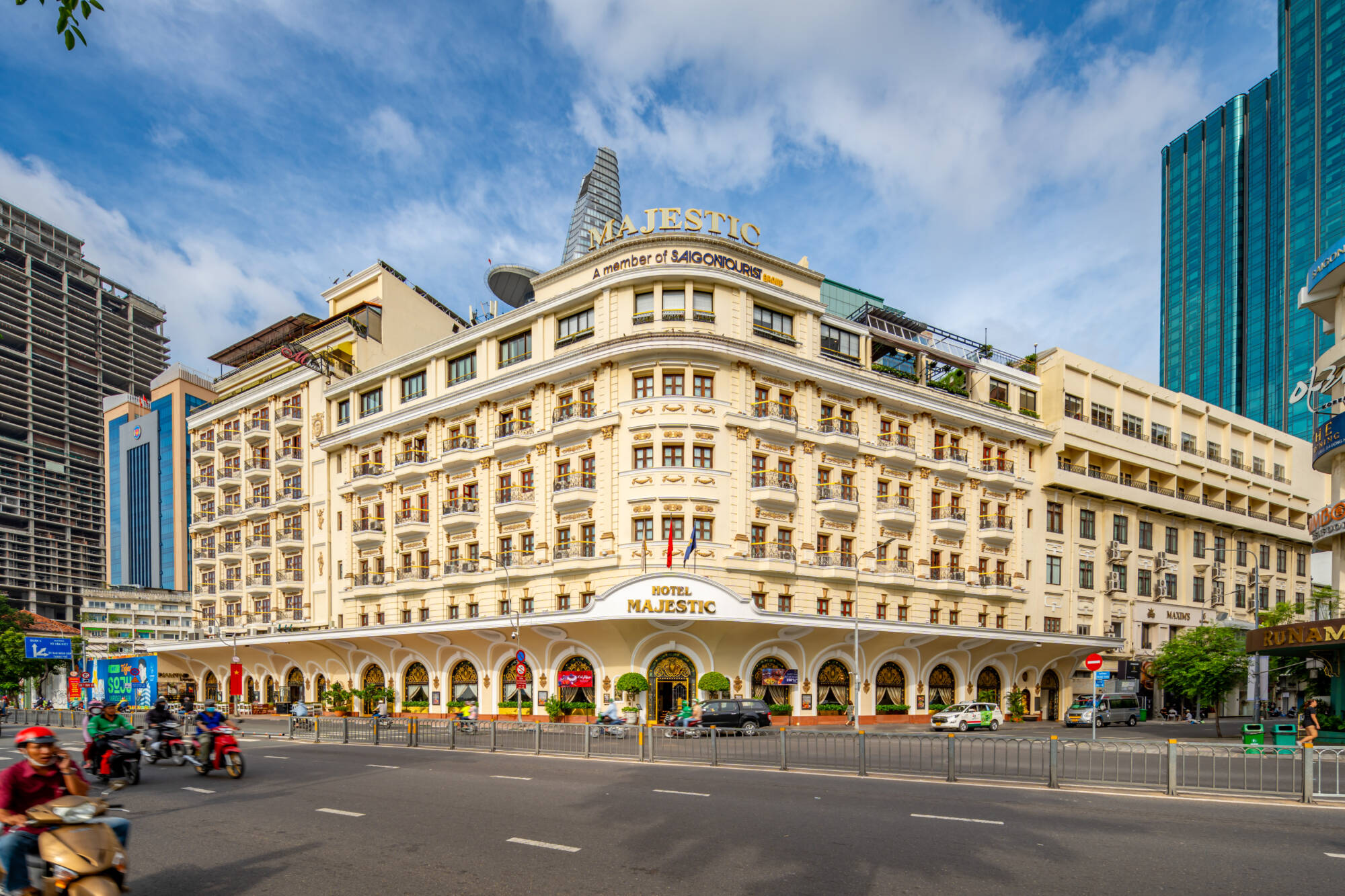 Hotel Majestic Saigon Expands Global Reach with D-EDGE, Accessing 50,000 TMCs and Boosting Corporate Demand