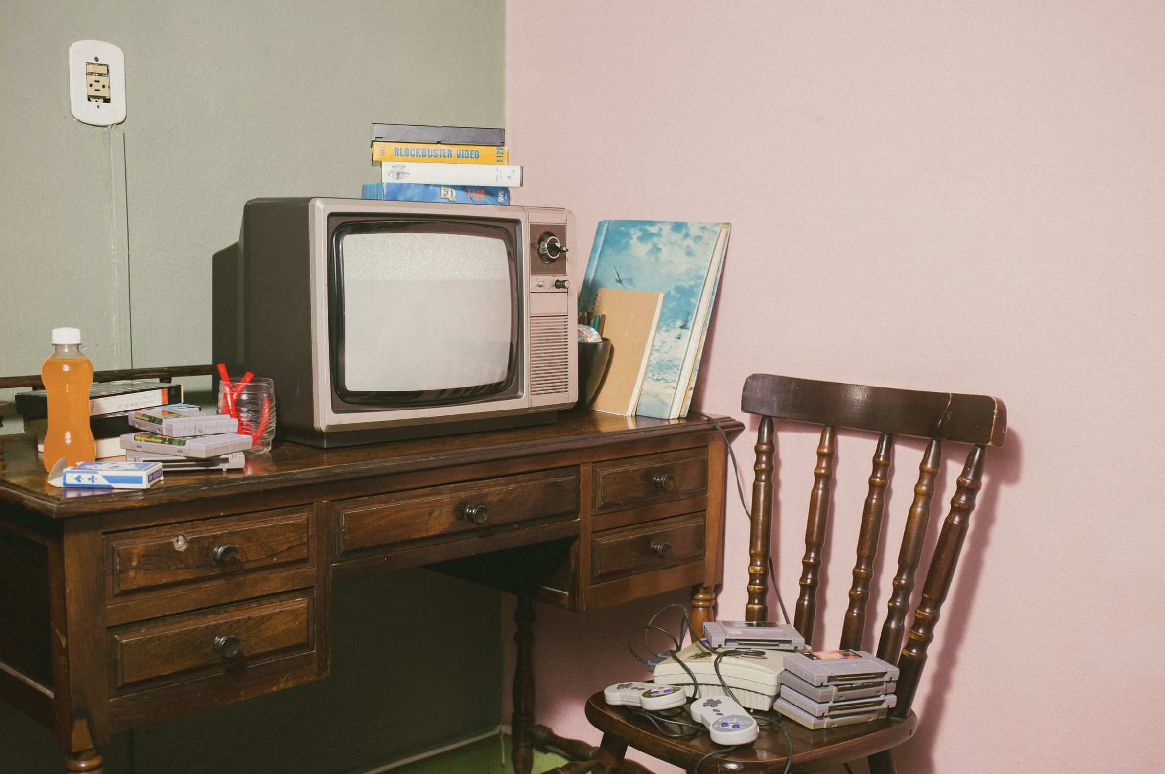 Unplugged and Unyoked Use Nostalgia to Enhance Guest Experience in UK and Australia Off-Grid Cabins