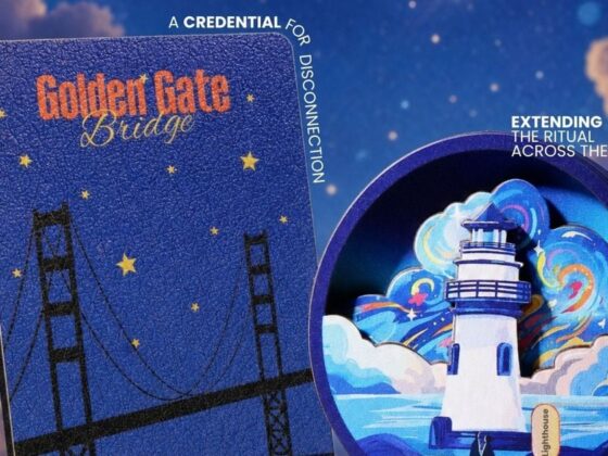 Blue card labeled 'Golden Gate Bridge' with a starry background beside a circular lighthouse illustration on a blue sky backdrop.