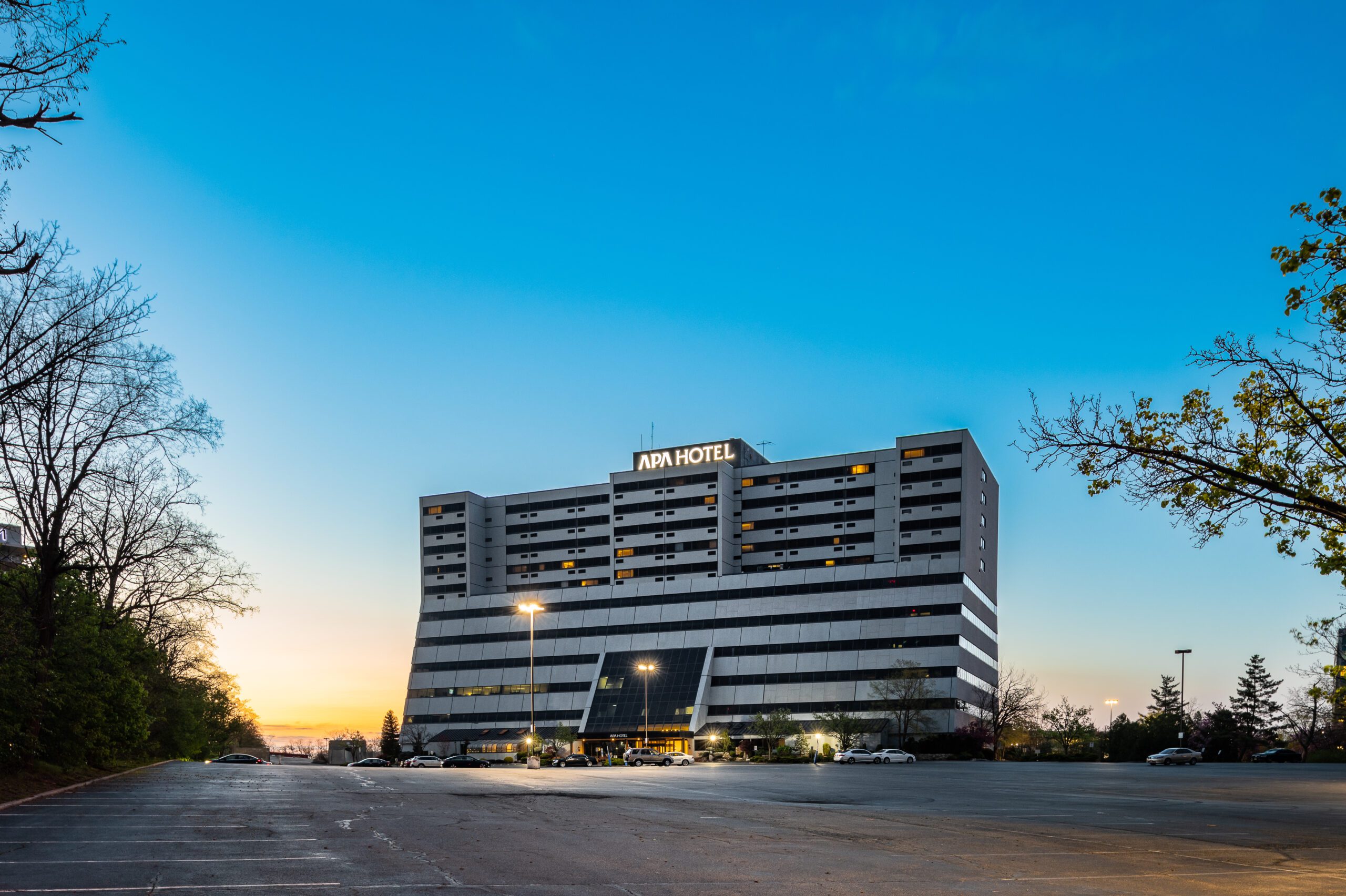 APA Hotel Woodbridge Reports 27.6% Total Revenue Increase After Modernizing Daylight PMS and Infrasys POS