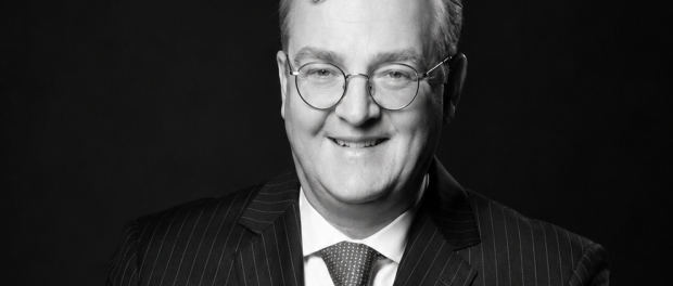 Grand Metropolitan Hotels Initiates Separation from Dutch Investment Holding Amidst Joint Venture Deadlock with VZB