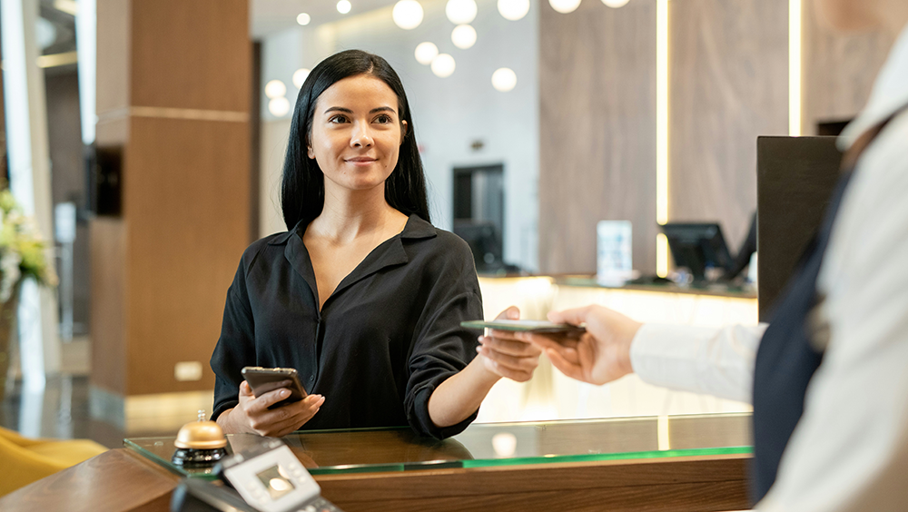 Hotels Should Provide Clear Mobile Connectivity Guidance to Enhance Guest Experience and Minimize Pre-Arrival Issues