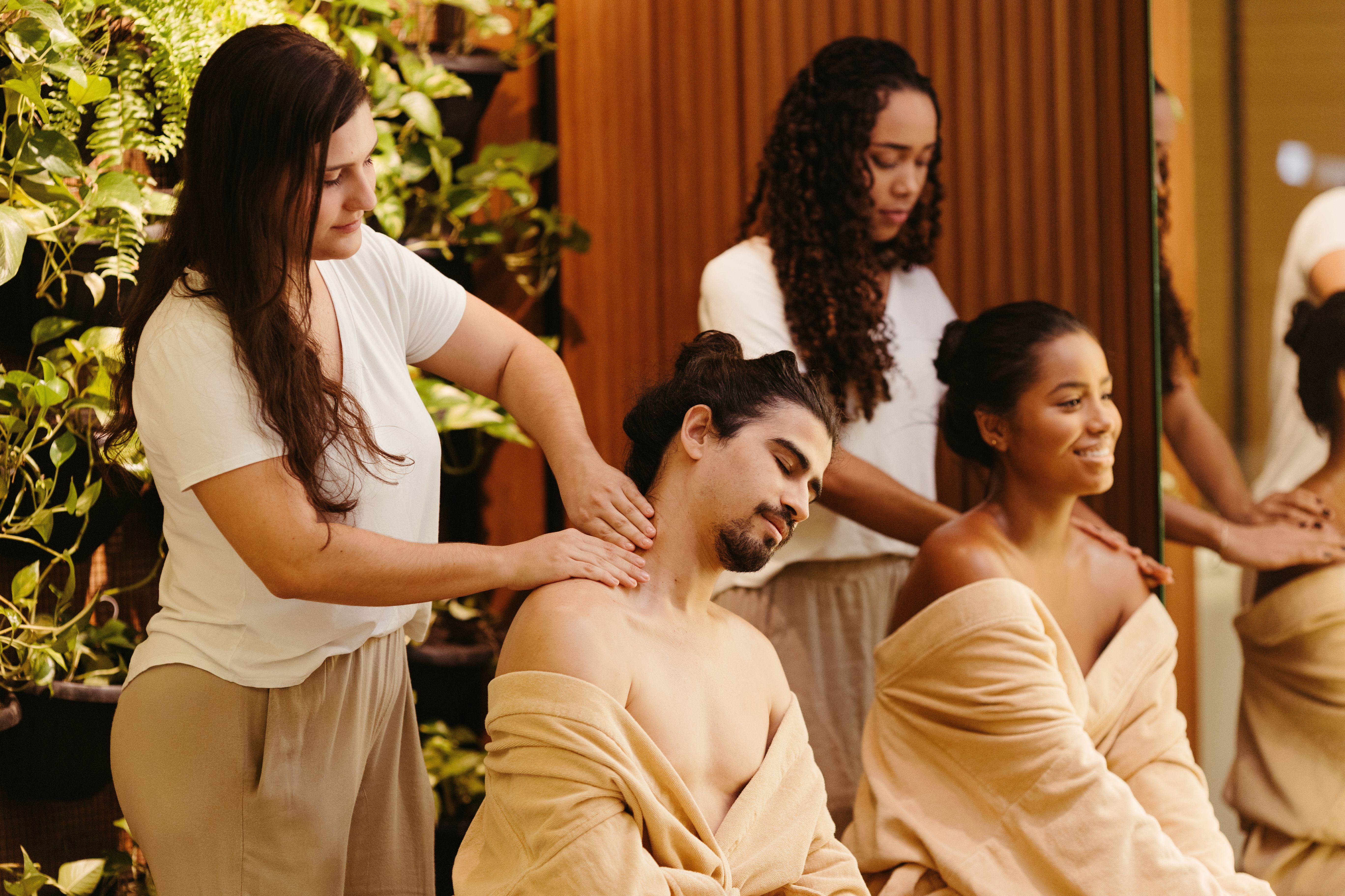 Calistoga Spa Hot Springs Adopts Mews Operating System, Enhancing Guest Experience with On-Site Onboarding and New Technologies