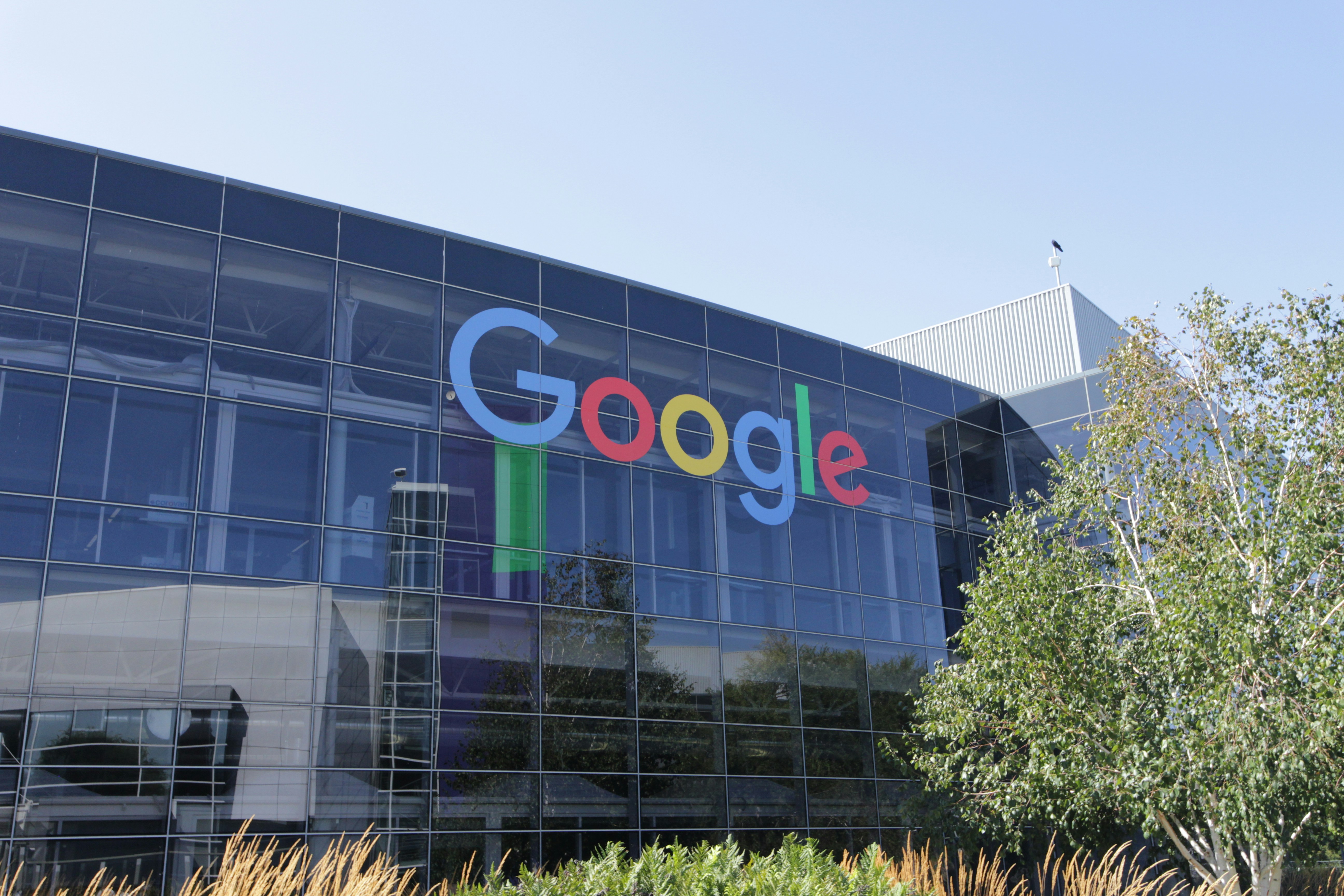Google Limits European Search Features for Travel to Comply with EU Digital Markets Act, Impacting Hotel Listings