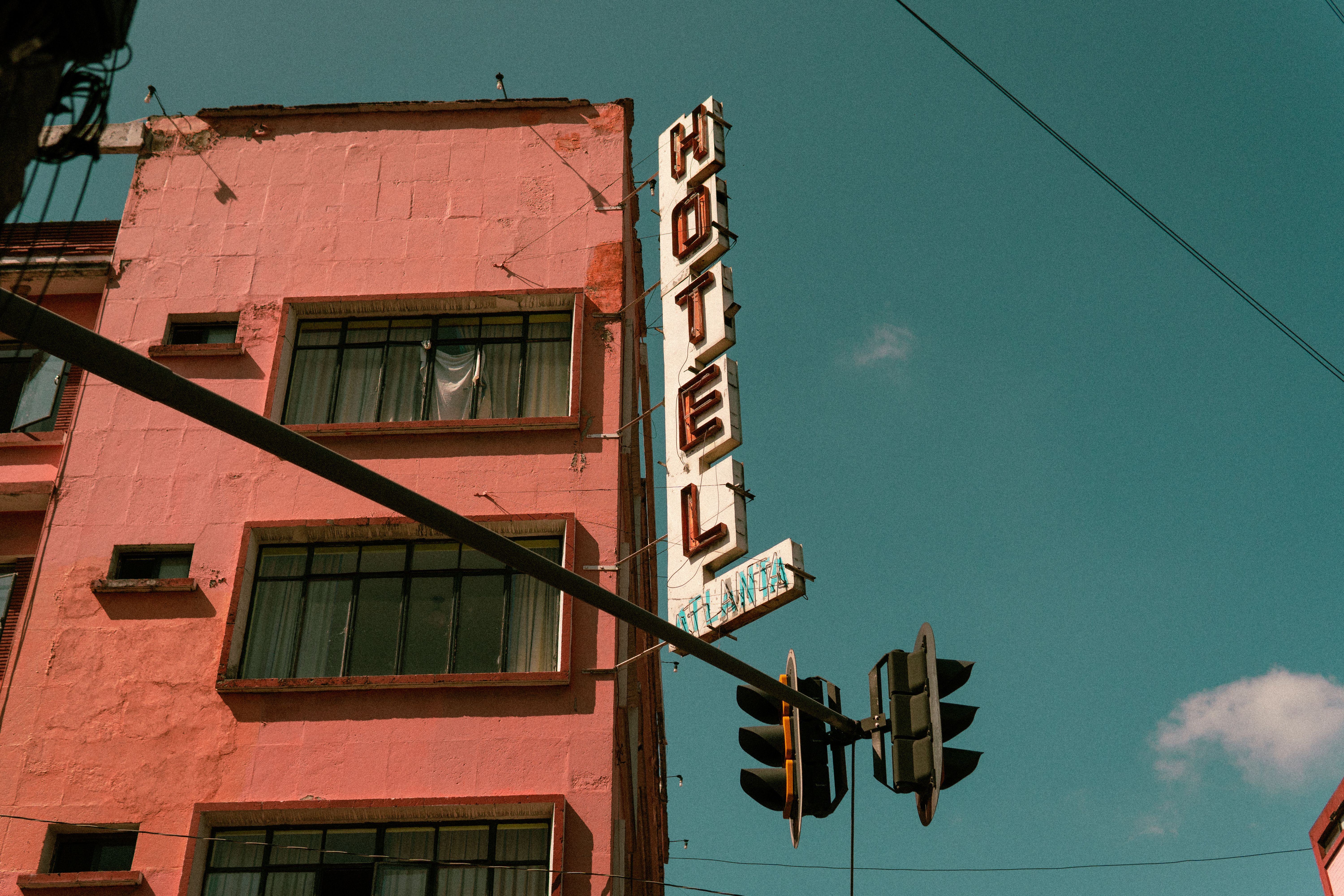Lighthouse Performance and Ernest Simplify Hotel Displacement Analysis, Enhancing Revenue Management Decision-Making for Group vs. Transient Bookings