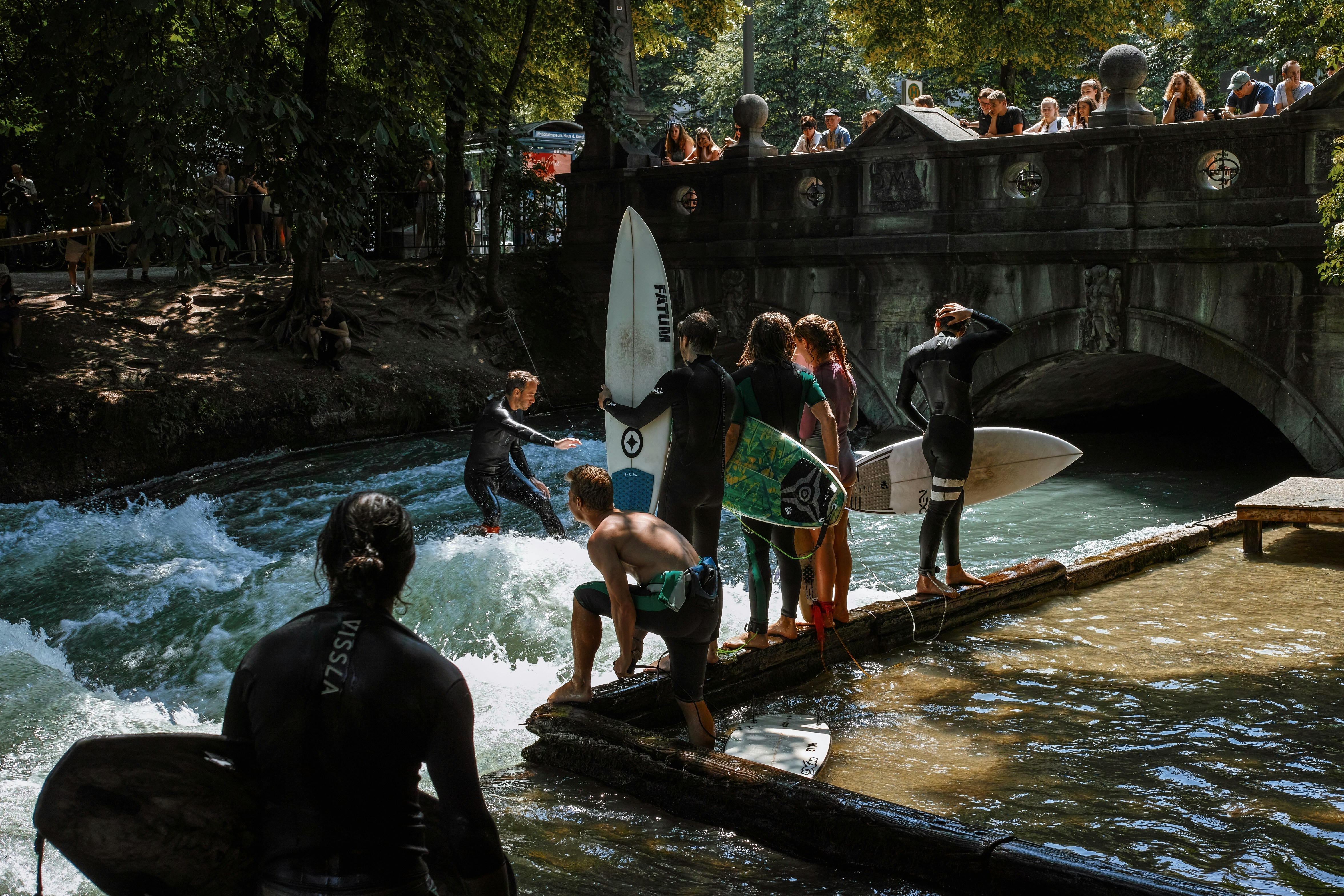 North America's Surf Parks Lead Global Growth with 8% Annual Increase in Participation by 2024