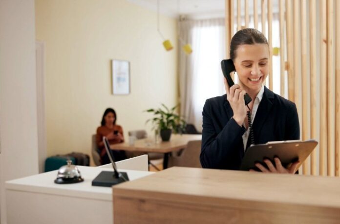 hotel employee stock