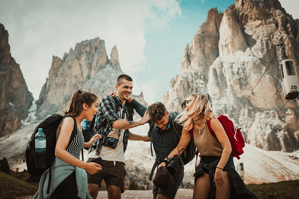 Hotels Can Leverage Travel Communities like Reddit for Direct Bookings, Reducing 15-25% OTA Commissions