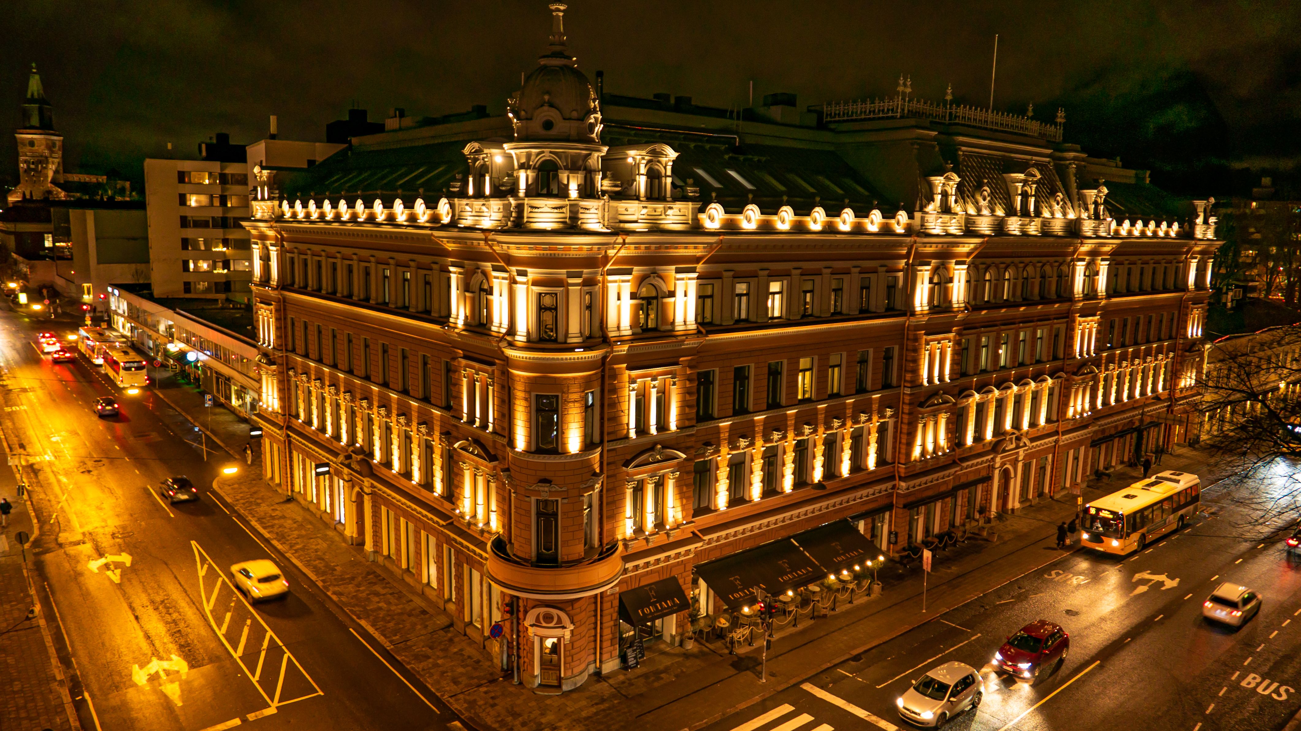 Eklo Hotels Automates Operations Across Ten French Properties, Saving 738 Hours Monthly with Apaleo Platform Integration