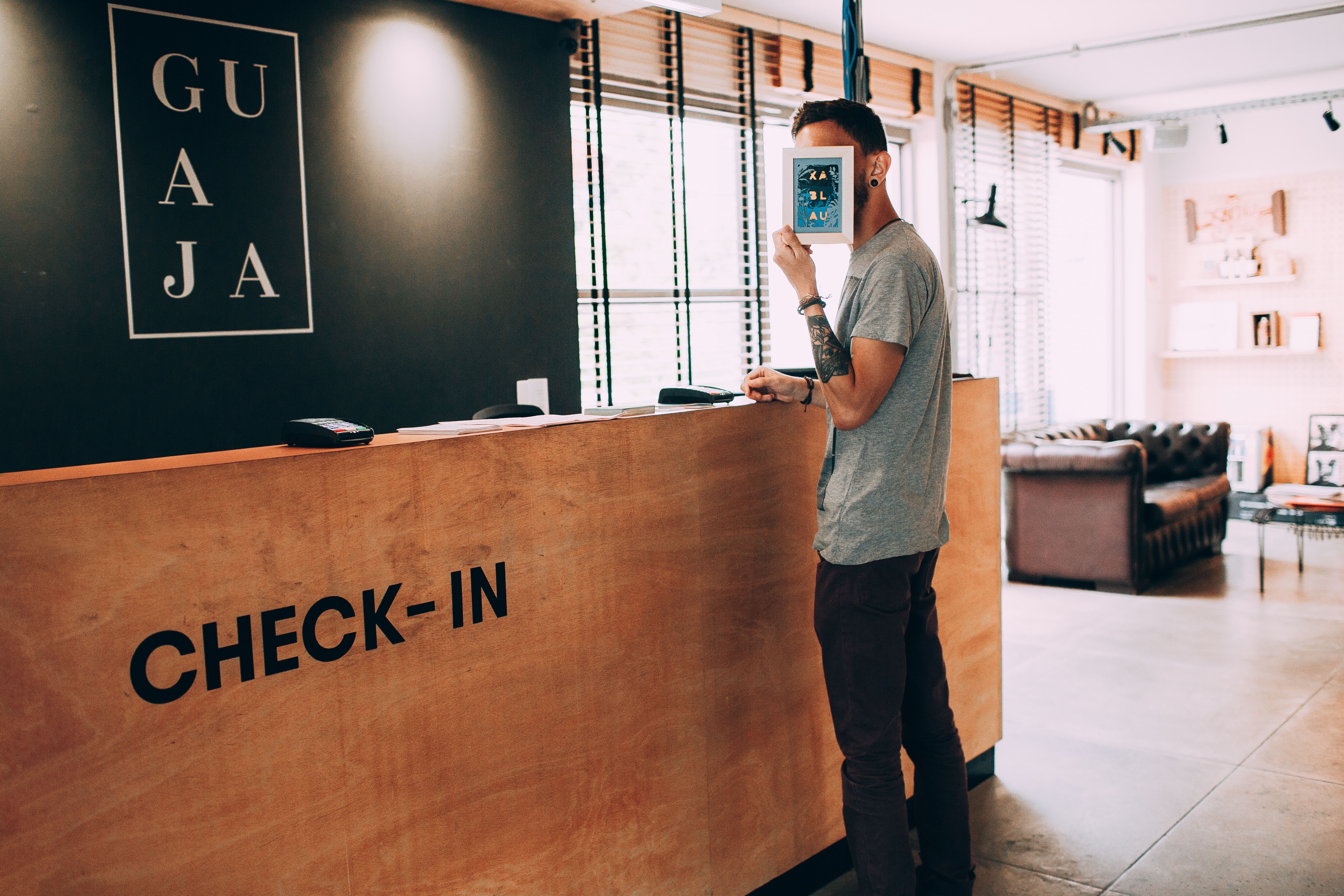 Independent Research Reveals AI Agents' Access to Hotel Websites Varies by Day and Agent, No Deliberate Closure Detected