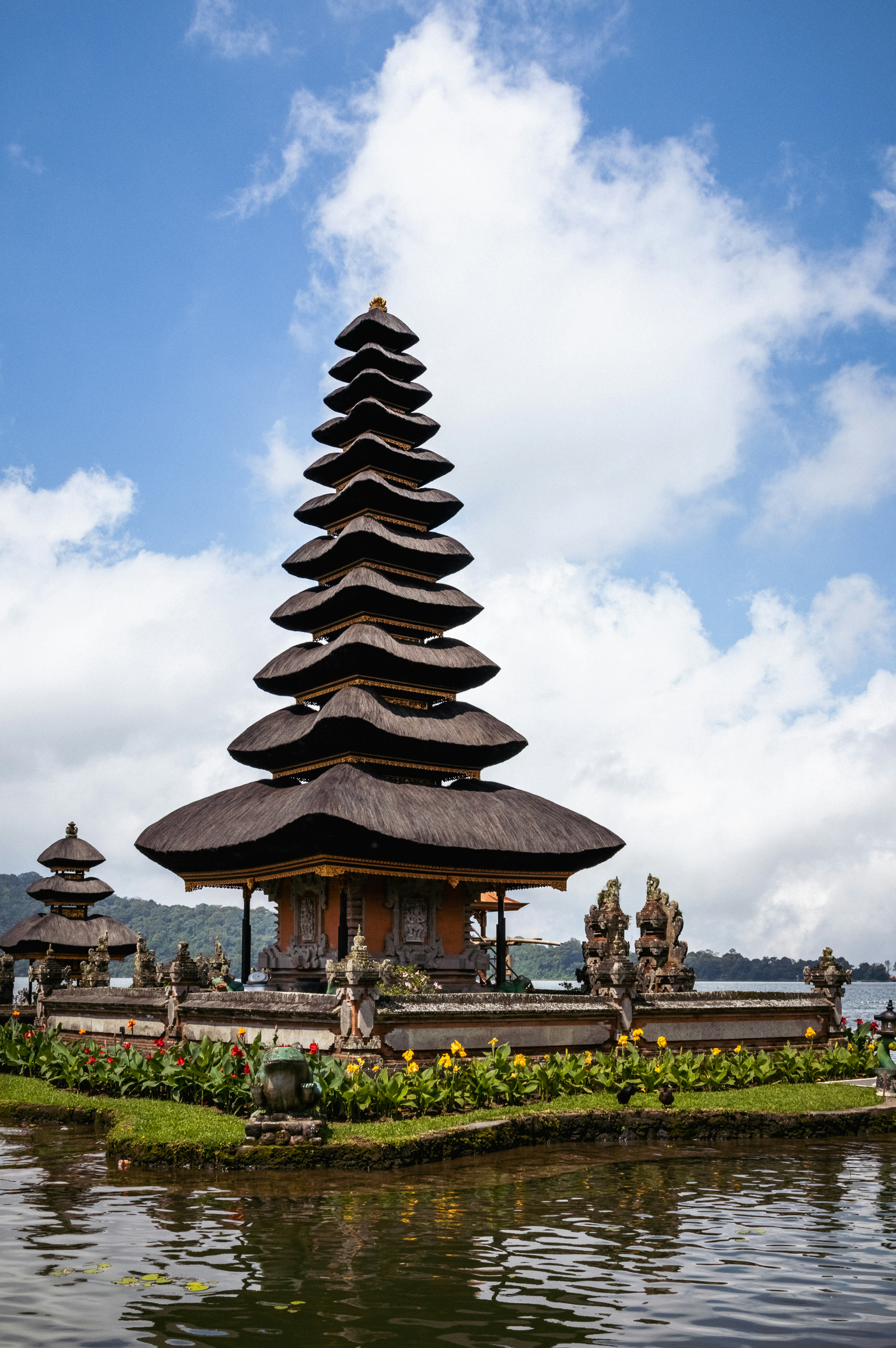 Indonesia's Hotel Market Sees Strong ADR Growth but Faces Challenges with Occupancy and Demand Recovery in 2026
