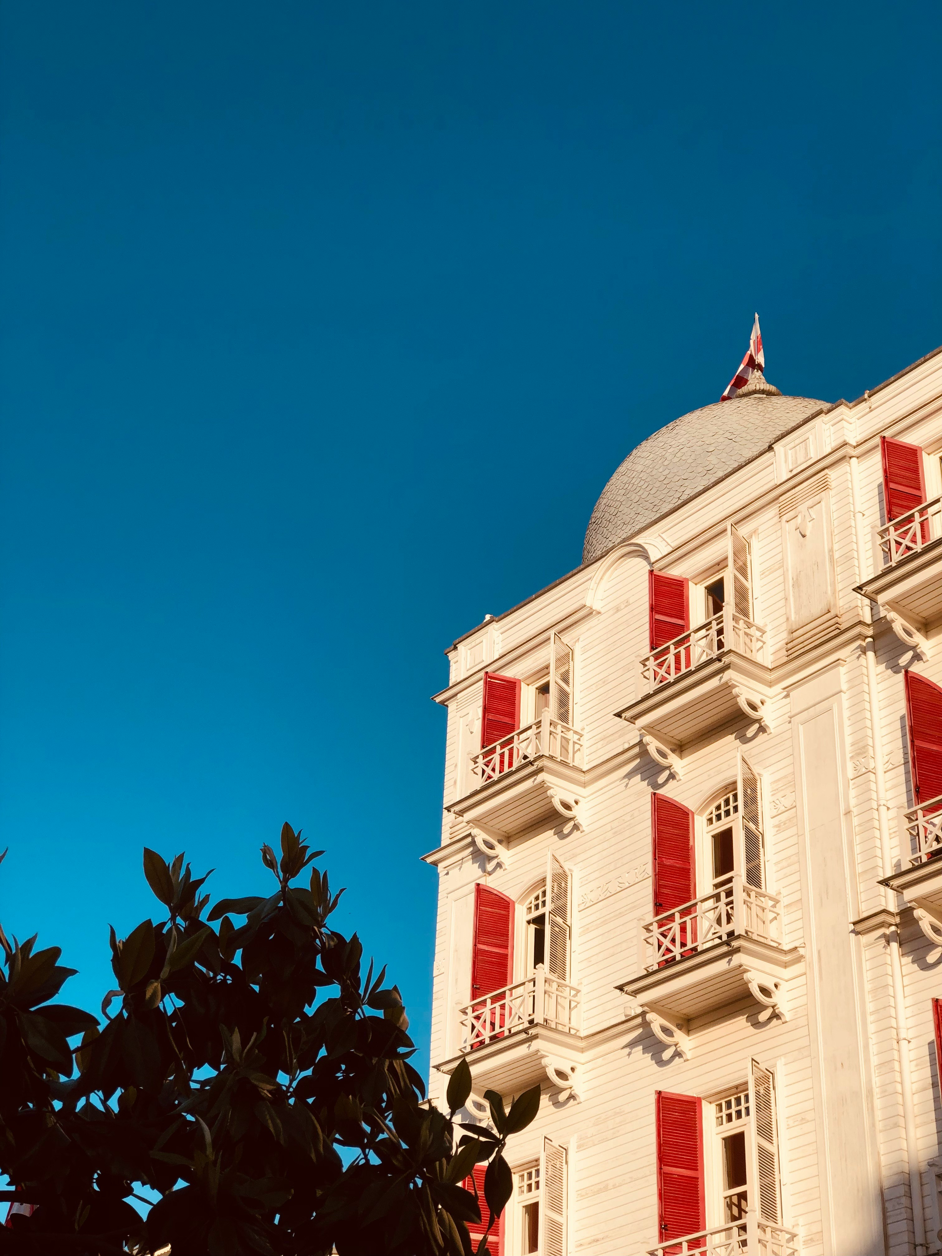 otel-publishes-a-free-2027-ai-strategy-guide-for-hotels - 10 Minutes News for Hoteliers