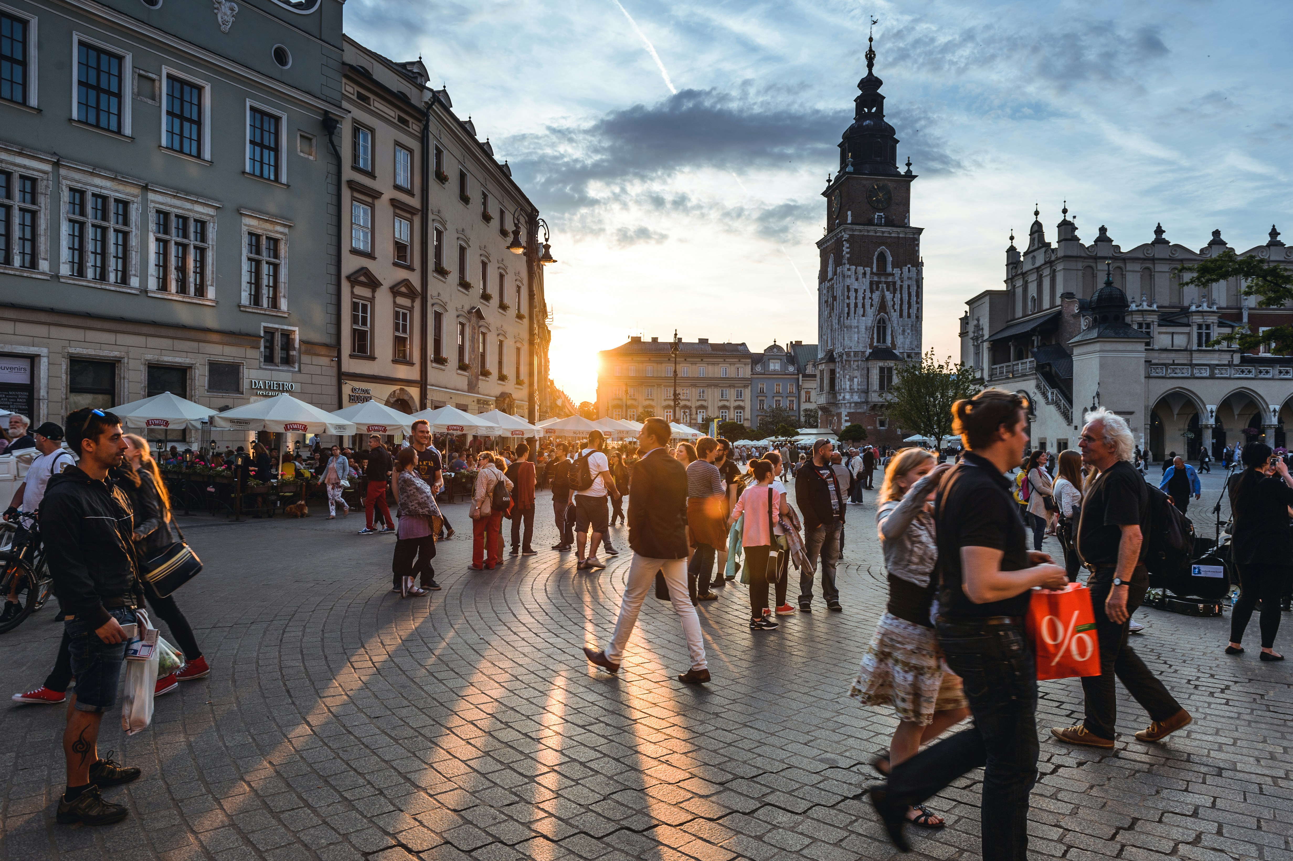 Report Highlights Growth in Demand for Spain's Non-Seasonal Tourism from Argentina, Poland, and Brazil with 27.8% Increase